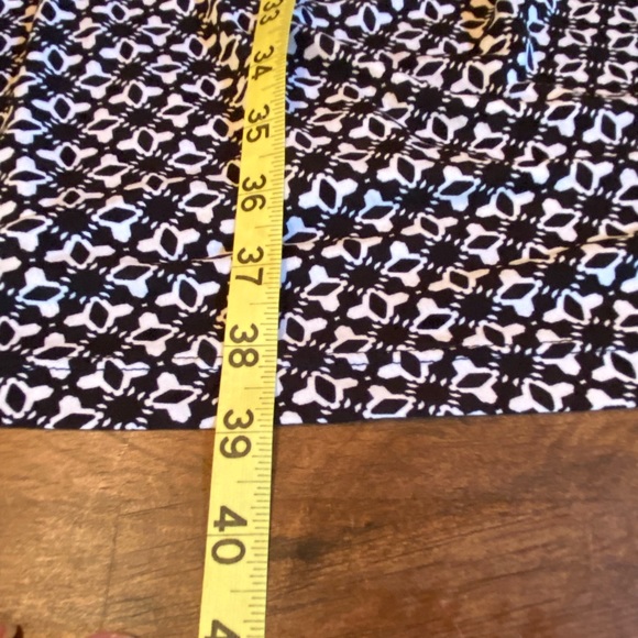 ✨Taylor for A Pea in the Pod Maternity Dress✨ - Picture 8 of 8